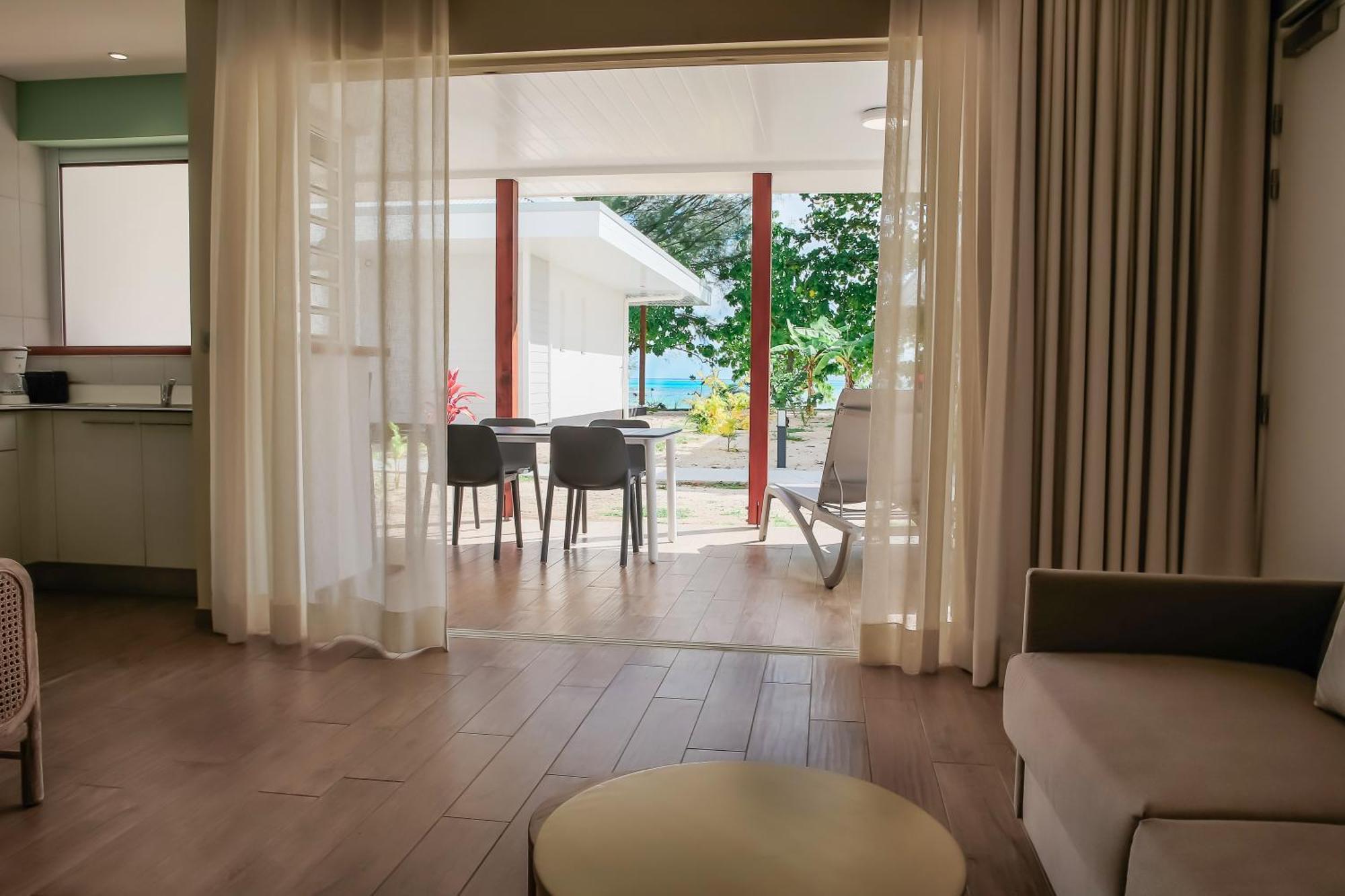 Niu Beach Hotel Муреа Екстериор снимка
